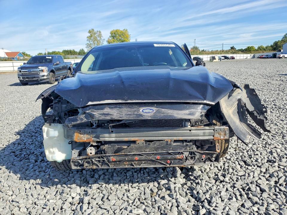 Zdjęcie 5 z aukcji – 2017 FORD FUSION z VIN 3FA6P0K98HR200272