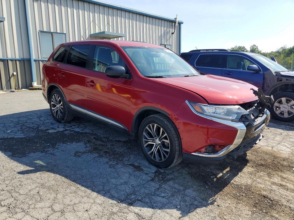 Фото 4 с аукциона – 2016 MITSUBISHI OUTLANDER с VIN JA4AD2A30GZ049535