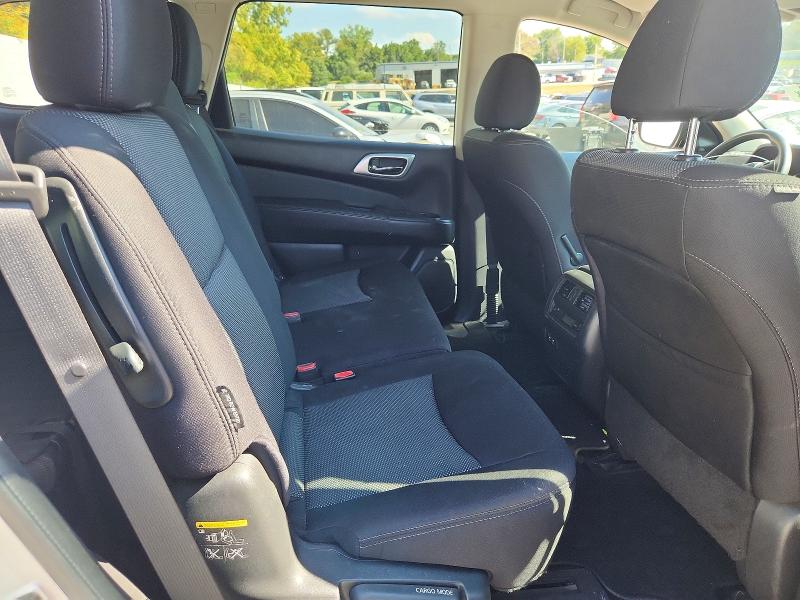 Photo 10 from auction – 2019 NISSAN PATHFINDER with VIN 5N1DR2MN7KC606756