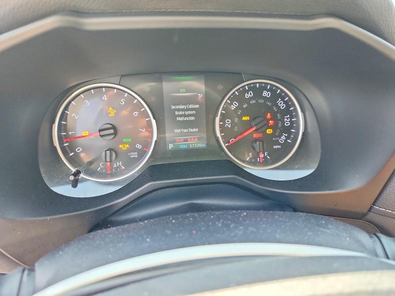 Photo 9 from auction – 2021 TOYOTA RAV4 with VIN 2T3K1RFV0MC118615
