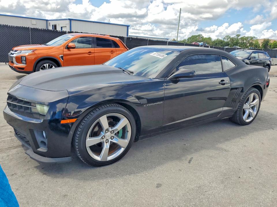 CHEVROLET CAMARO 2013 with VIN 2G1FA1E35D9144180 - Photo from auction
