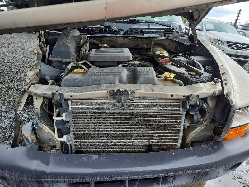 Photo 12 from auction – 2003 DODGE DURANGO with VIN 1D4HR38NX3F621101