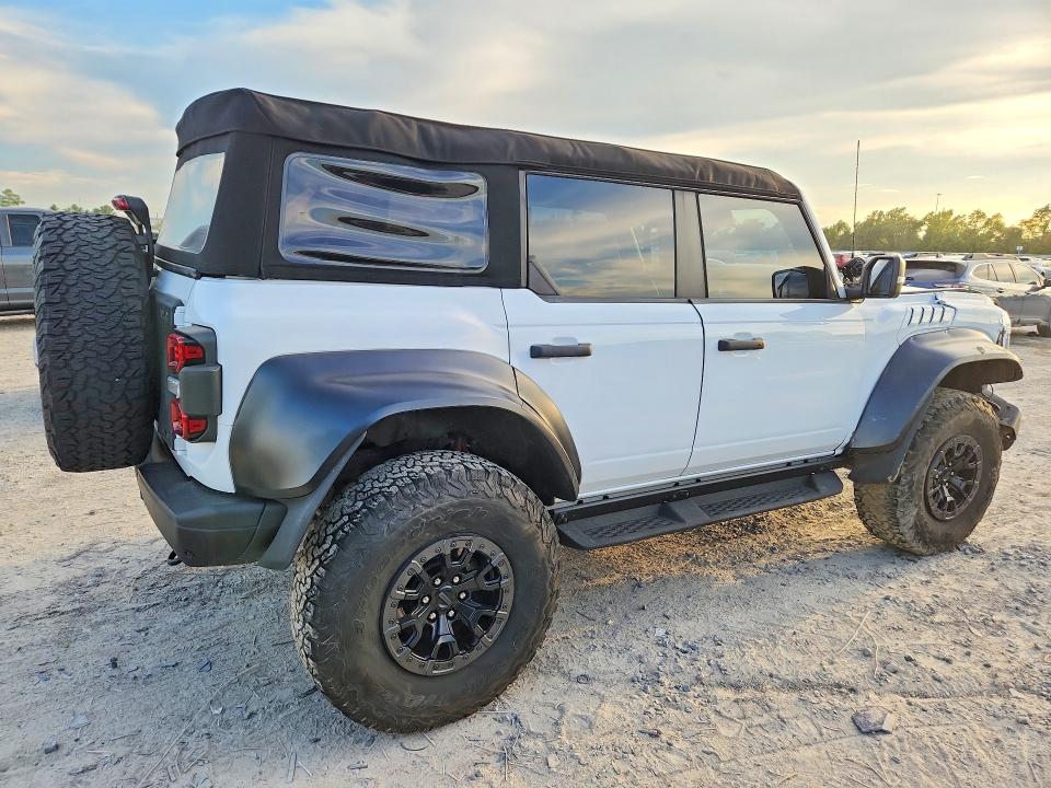 Photo 3 from auction – 2023 FORD BRONCO with VIN 1FMEE5JR8PLB23700