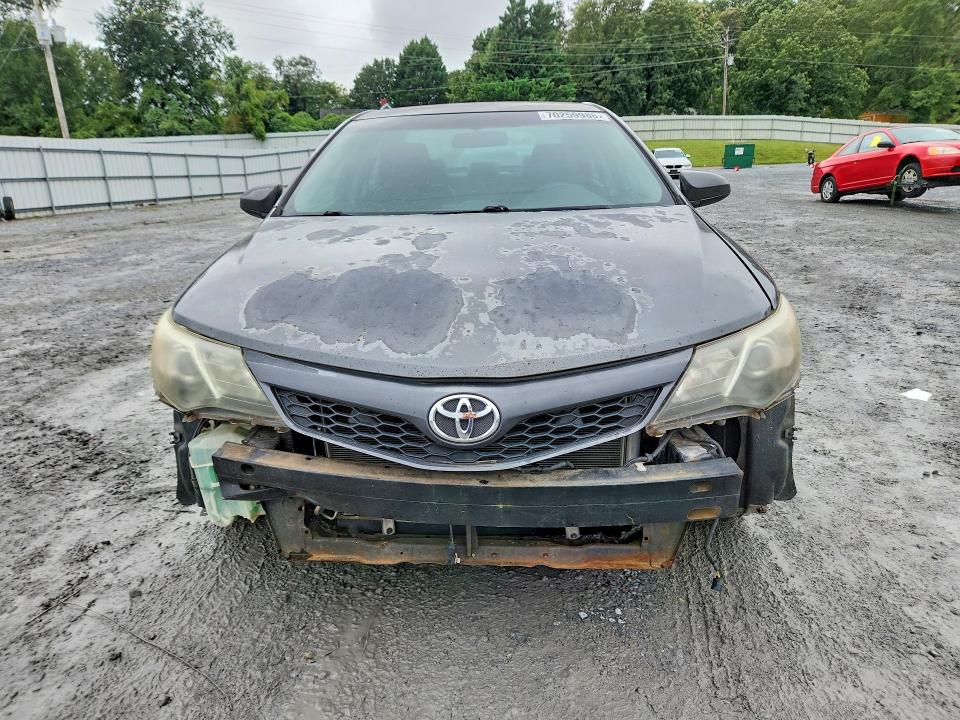 Photo 5 from auction – 2013 TOYOTA CAMRY with VIN 4T1BF1FKXDU252158