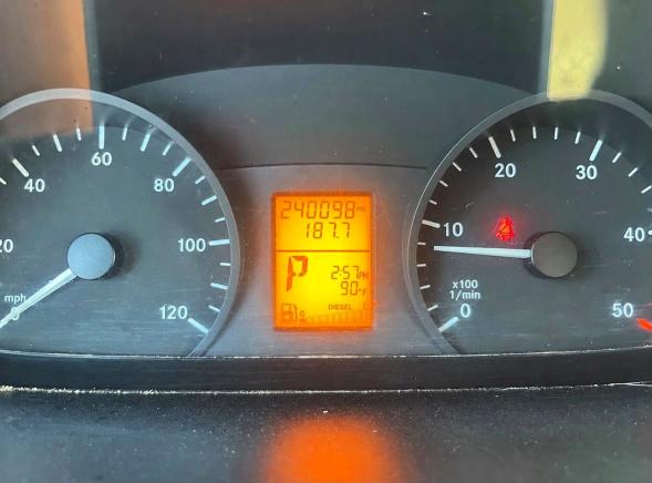 Photo 9 from auction – 2016 MERCEDES-BENZ SPRINTER with VIN 8BRPE7DD6GE125134