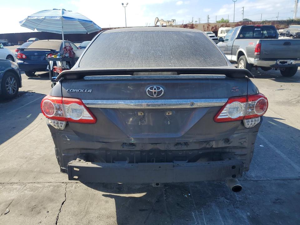 Photo 6 from auction – 2013 TOYOTA COROLLA with VIN 5YFBU4EE1DP161302