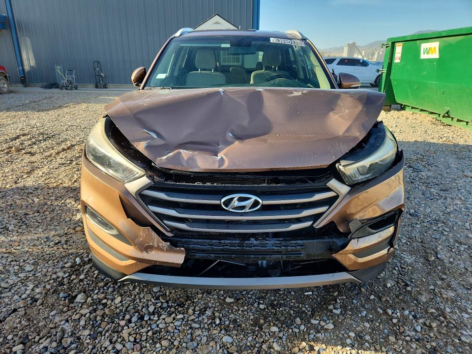 Photo 5 from auction – 2016 HYUNDAI TUCSON with VIN KM8J3CA2XGU105382