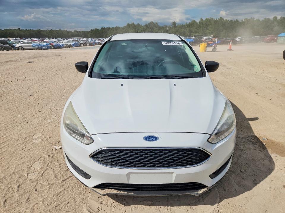 Photo 5 from auction – 2016 FORD FOCUS with VIN 1FADP3E23GL389546