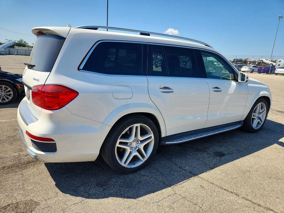 Photo 3 from auction – 2014 MERCEDES-BENZ GL with VIN 4JGDF7DE0EA303758