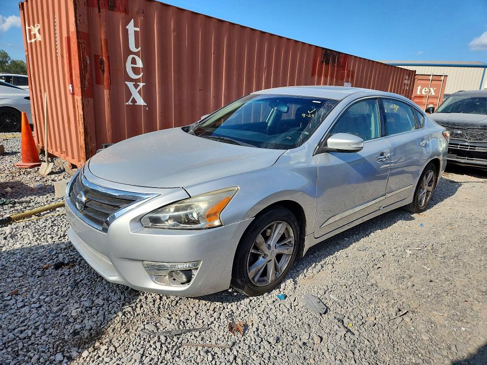 NISSAN ALTIMA 2015 с VIN 1N4AL3APXFC482885 - Снимка от търг