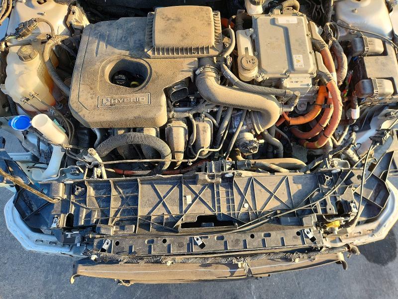 Photo 11 from auction – 2019 FORD FUSION with VIN 3FA6P0LU6KR221129