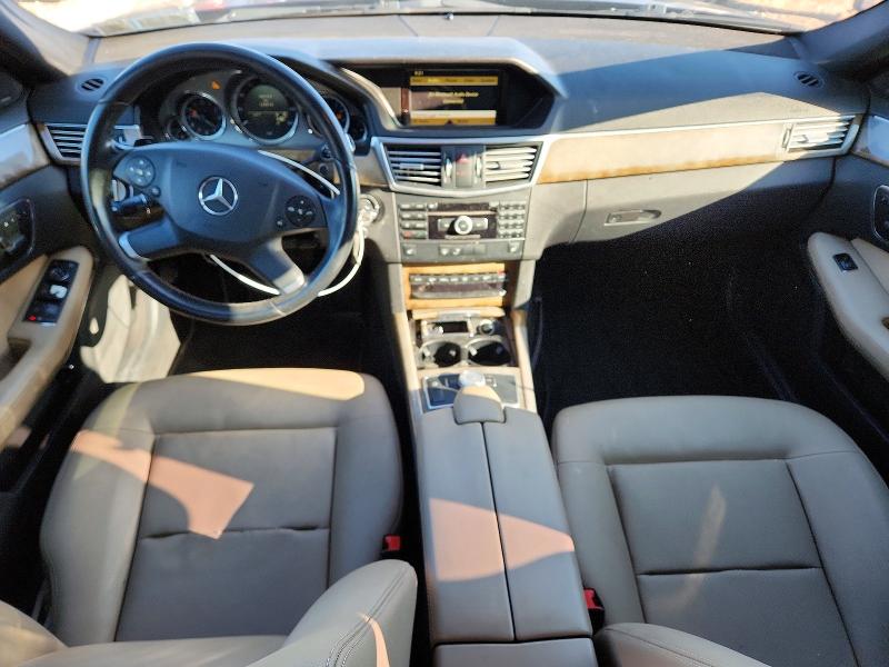 Zdjęcie 8 z aukcji – 2011 MERCEDES-BENZ E z VIN WDDHF8HB1BA423131