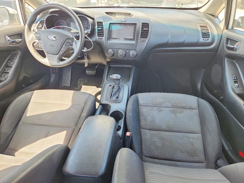 Photo 8 from auction – 2016 KIA FORTE with VIN KNAFX4A62G5554117