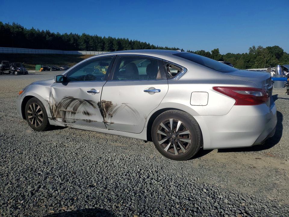 Photo 2 from auction – 2018 NISSAN ALTIMA with VIN 1N4AL3AP2JC153820