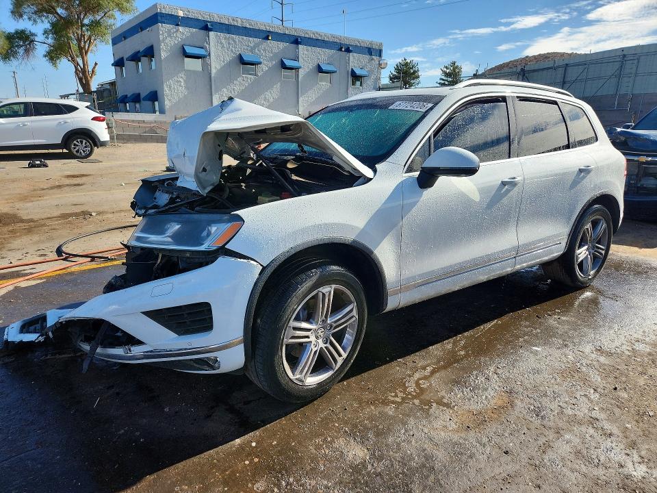2015 VOLKSWAGEN TOUAREG - Търг №67724206