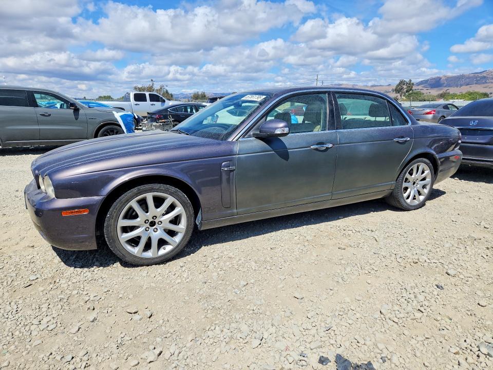 2008 JAGUAR XJ8
