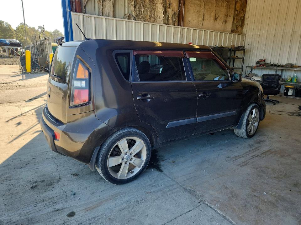 Foto 3 de la subasta – 2011 KIA SOUL con VIN KNDJT2A21B7202217
