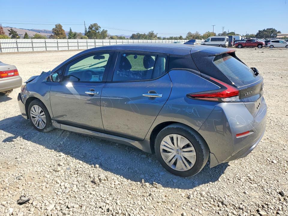 Photo 2 from auction – 2023 NISSAN LEAF with VIN 1N4AZ1BV3PC555175