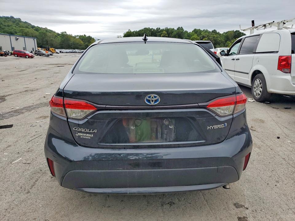 Photo 6 from auction – 2020 TOYOTA COROLLA with VIN JTDEBRBE3LJ008508
