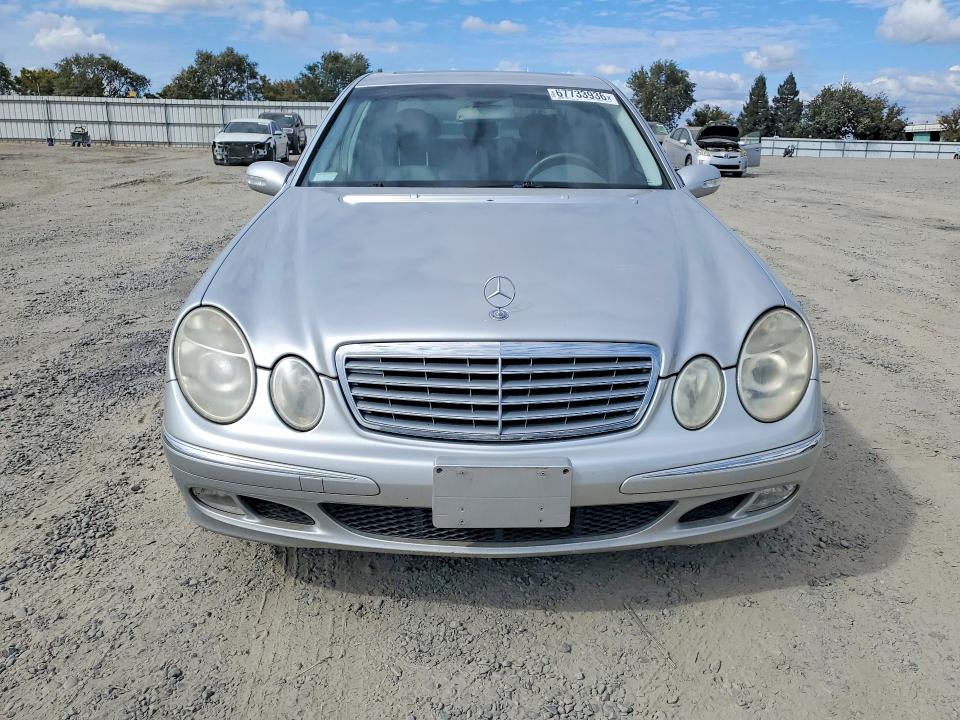 Photo 5 from auction – 2003 MERCEDES-BENZ E with VIN WDBUF65J33A219469