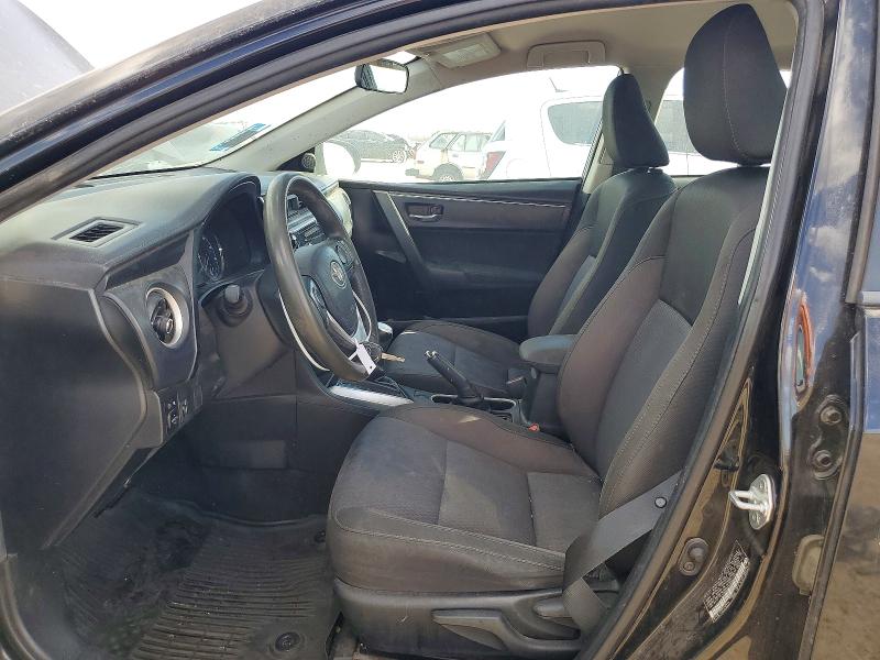 Снимка 7 от търг – 2018 TOYOTA COROLLA с VIN 5YFBURHE4JP833440