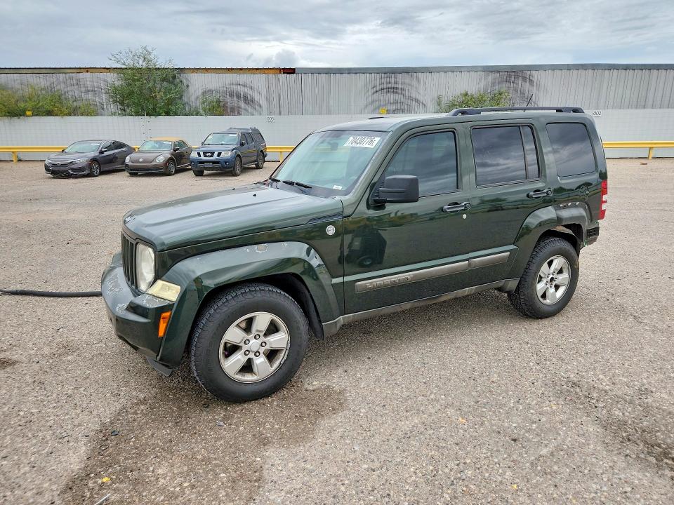 JEEP LIBERTY 2011 с VIN 1J4PN2GK8BW594303 - Снимка от търг