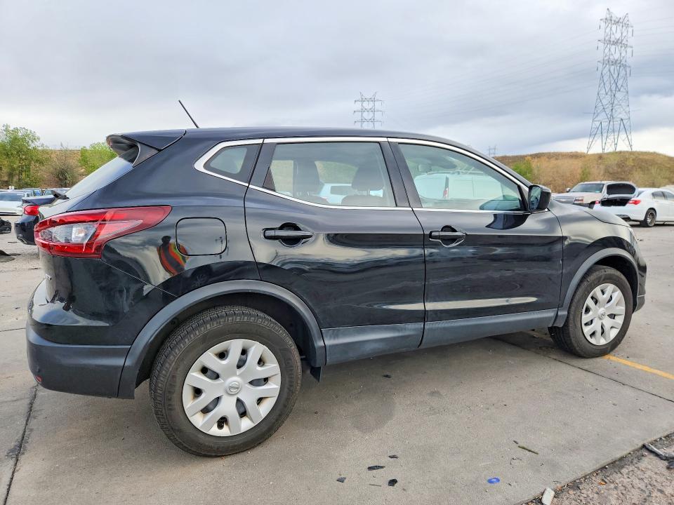 Снимка 3 от търг – 2020 NISSAN ROGUE SPORT с VIN JN1BJ1CW0LW364998