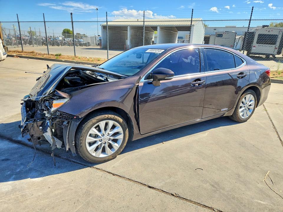 2013 LEXUS ES - Търг №68604046