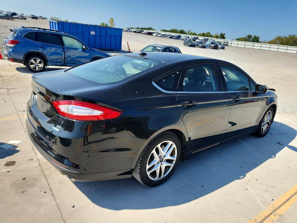 Photo 3 from auction – 2013 FORD FUSION with VIN 3FA6P0HR7DR383827