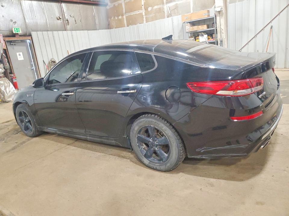 Photo 2 from auction – 2019 KIA OPTIMA with VIN 5XXGT4L36KG369868