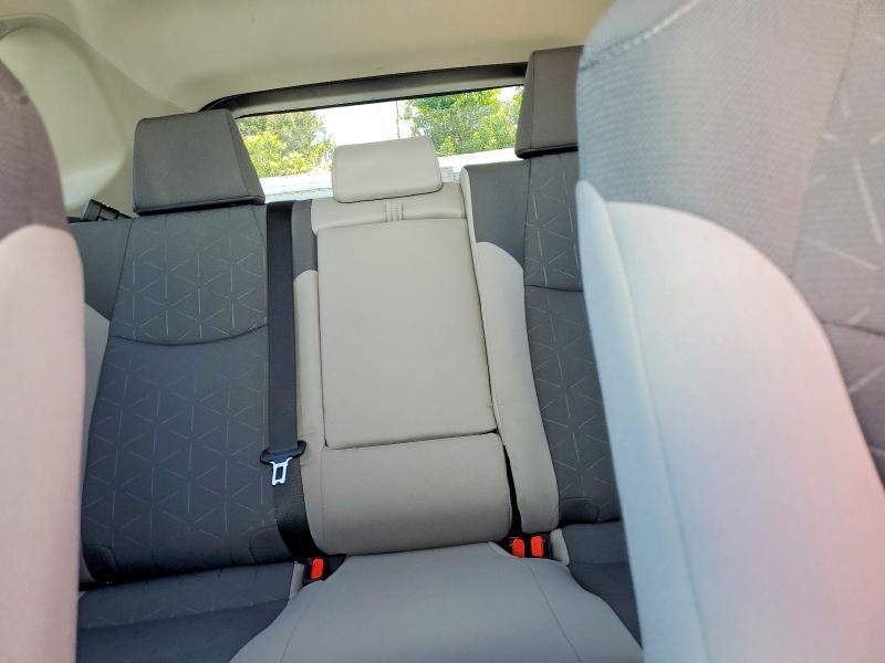 Photo 10 from auction – 2022 TOYOTA RAV4 with VIN 4T3RWRFV4NU080287