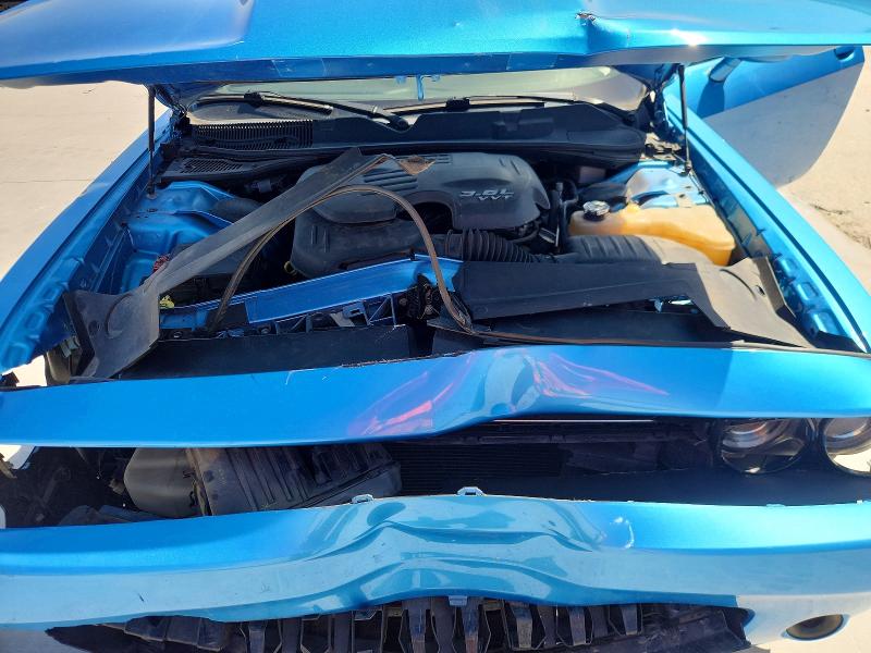 Снимка 11 от търг – 2018 DODGE CHALLENGER с VIN 2C3CDZAG7JH310455