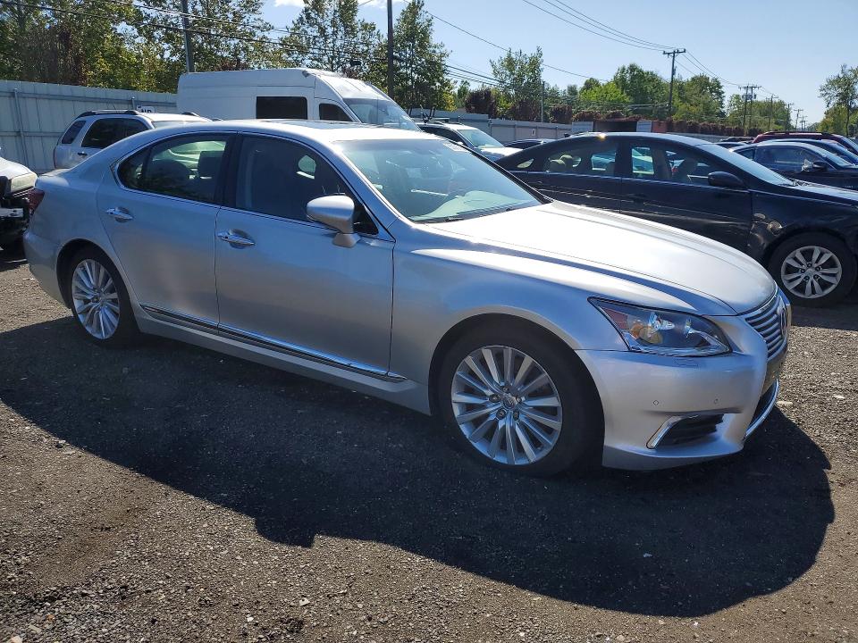 Снимка 4 от търг – 2017 LEXUS LS с VIN JTHCL5EF8H5028446