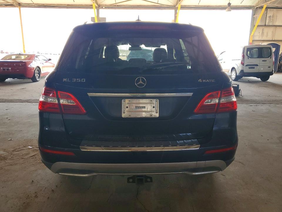 Photo 6 from auction – 2014 MERCEDES-BENZ ML with VIN 4JGDA5HB0EA429282