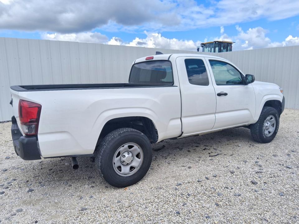 Photo 3 from auction – 2023 TOYOTA TACOMA with VIN 3TYRX5GN5PT082384