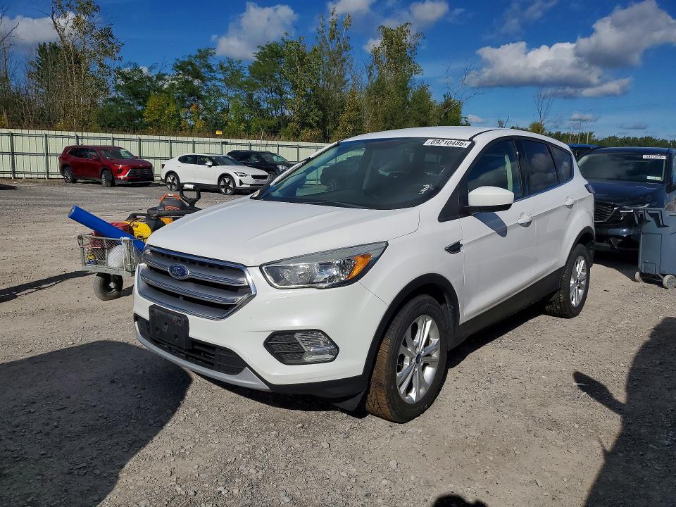 Photo 1 from auction – 2017 FORD ESCAPE with VIN 1FMCU9GD2HUA73840