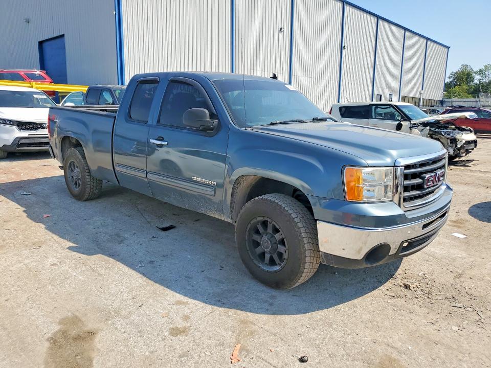 Снимка 4 от търг – 2010 GMC SIERRA с VIN 1GTSKVE38AZ127501