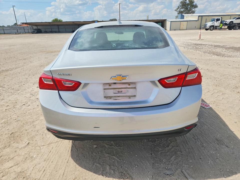 Photo 6 from auction – 2016 CHEVROLET MALIBU with VIN 1G1ZE5ST7GF262319