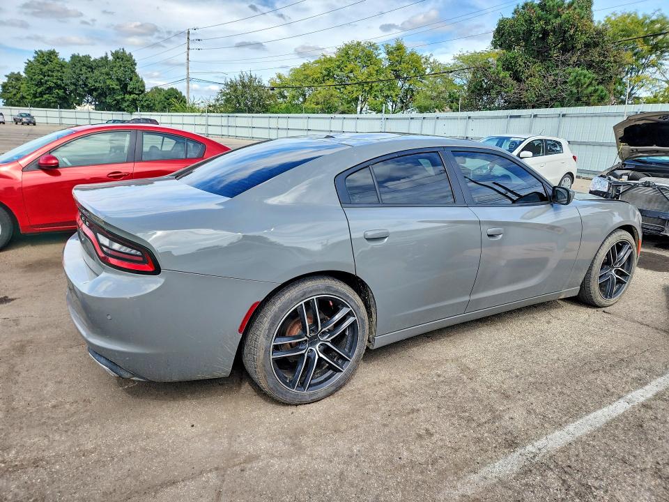 Photo 3 from auction – 2019 DODGE CHARGER with VIN 2C3CDXBG9KH650226