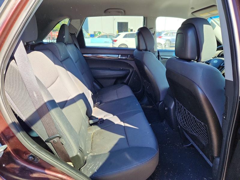 Photo 10 from auction – 2013 KIA SORENTO with VIN 5XYKTDA65DG339590