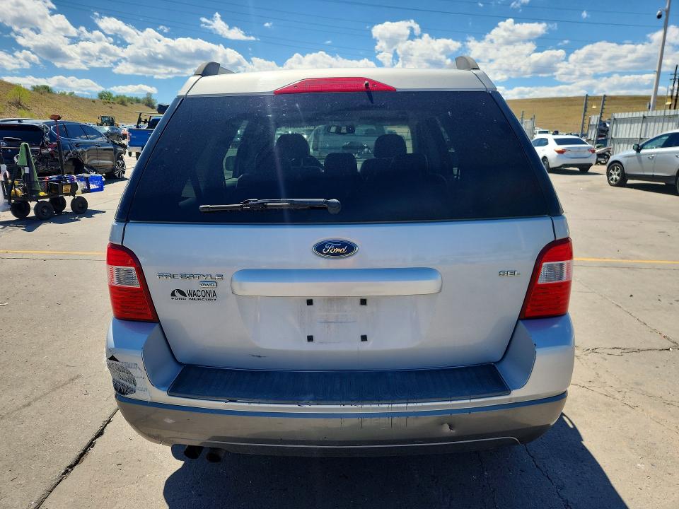 Photo 6 from auction – 2005 FORD FREESTYLE with VIN 1FMZK05145GA55371