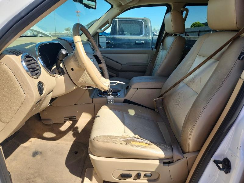 Photo 7 from auction – 2006 FORD EXPLORER with VIN 1FMEU64E46UB25504