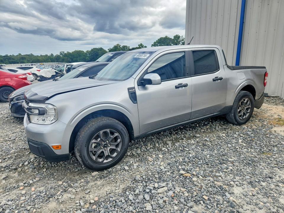 FORD MAVERICK 2023 with VIN 3FTTW8E34PRA31808 - Photo from auction