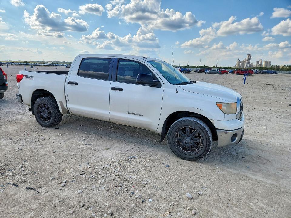 Photo 4 from auction – 2013 TOYOTA TUNDRA with VIN 5TFEM5F14DX066040