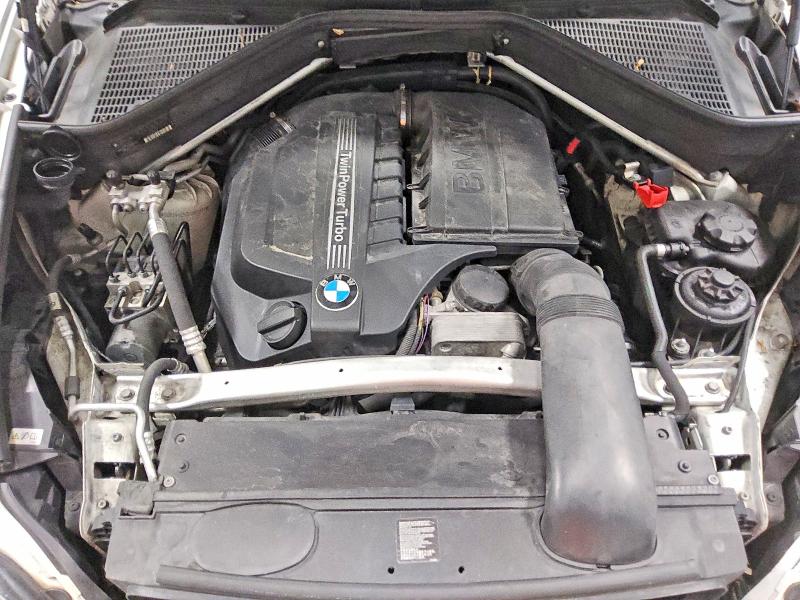 صورة رقم 11 من المزاد - 2013 BMW X5 مع VIN 5UXZV4C50D0B02977
