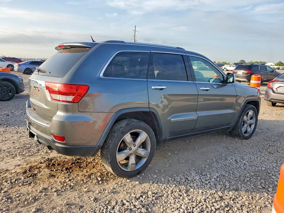 Photo 3 from auction – 2013 JEEP GRAND CHEROKEE with VIN 1C4RJFBTXDC503182