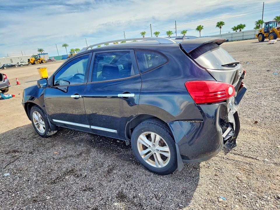 Photo 2 from auction – 2015 NISSAN ROGUE SELECT with VIN JN8AS5MT2FW157037