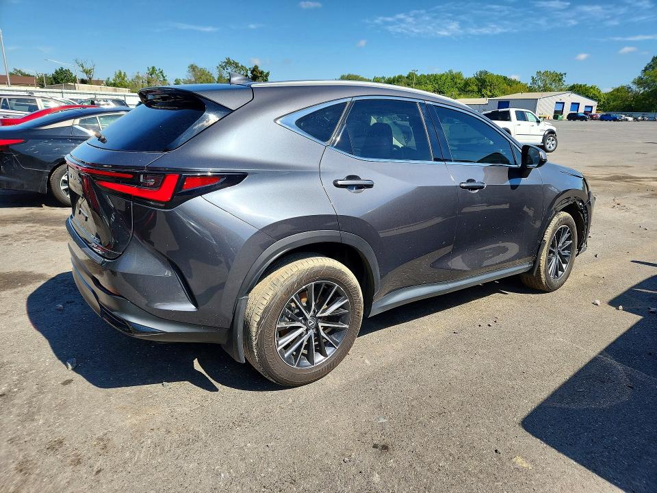 Photo 3 from auction – 2024 LEXUS NX with VIN 2T2GGCEZ3RC048108
