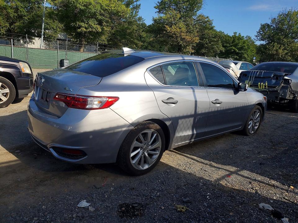 Photo 3 from auction – 2017 ACURA ILX with VIN 19UDE2F74HA001954