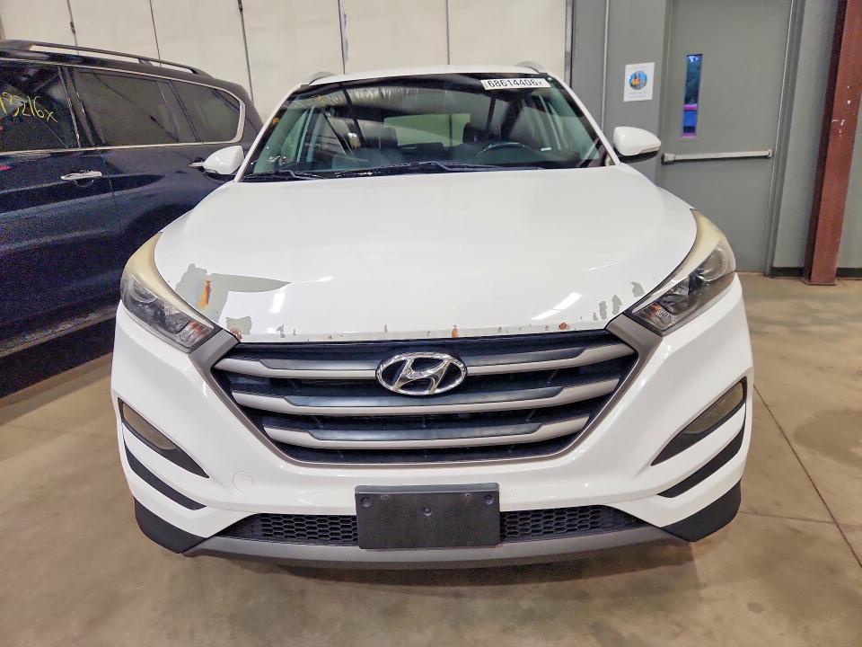 Foto 5 de la subasta – 2016 HYUNDAI TUCSON con VIN KM8J3CA20GU069136